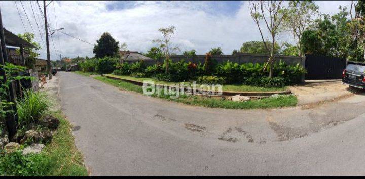 10 ares of land in the giri garden 2