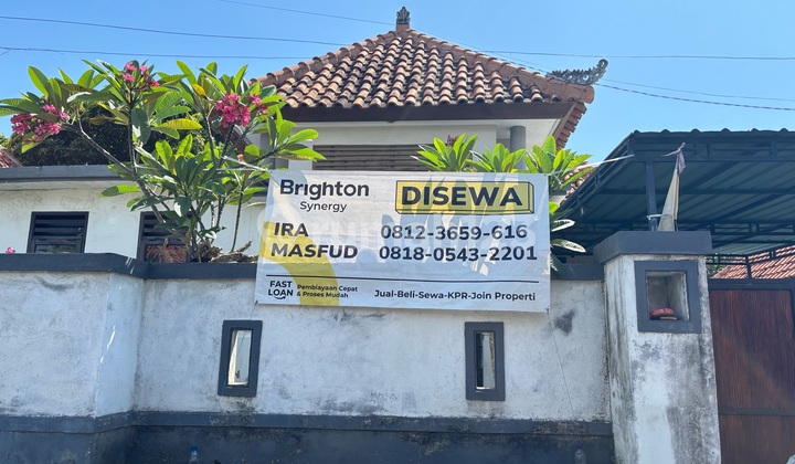 Serene House in a Housing Complex in Gianyar