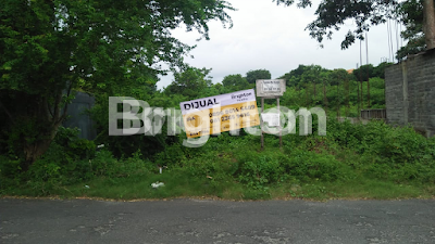 TANAH DI PINGGIR JALAN