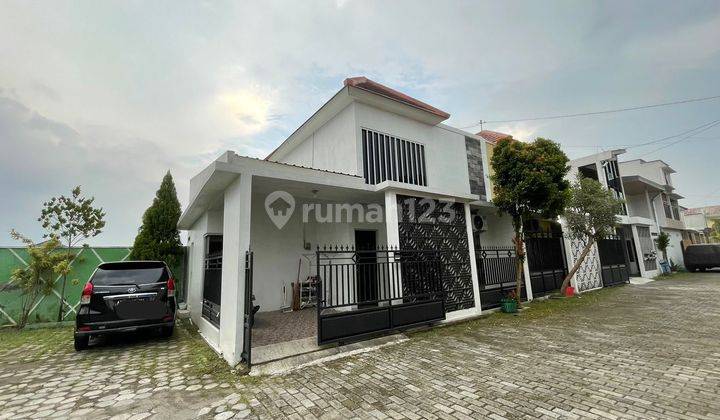 Rumah 1,5 Lantai Di Cluster Jln. Mangesti Raya, Gentan, Solo 1