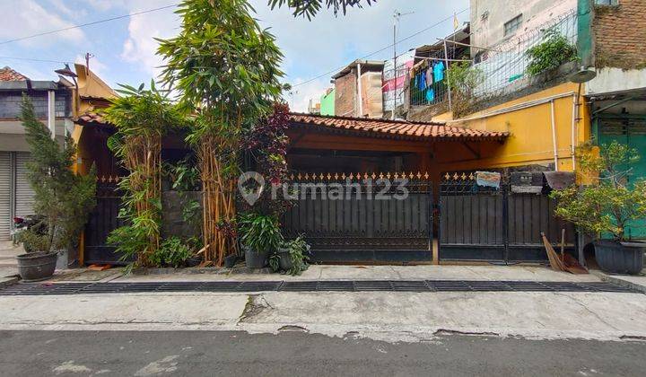 RUMAH CANTIK DAN ASRI DI MANAHAN SOLO 2