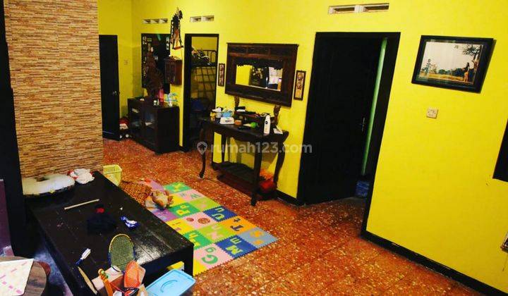 RUMAH CANTIK DAN ASRI DI MANAHAN SOLO 1