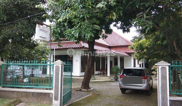 Rumah etnik dengan tanah yang luas di lokasi jalan besar strategis di nusukan, kec. banjarsari, solo 1