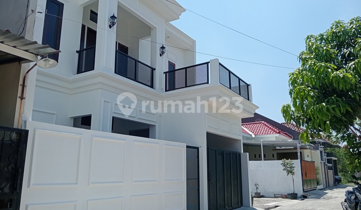 Rumah Baru Gress 2 Lantai Mewah Gentan Solo