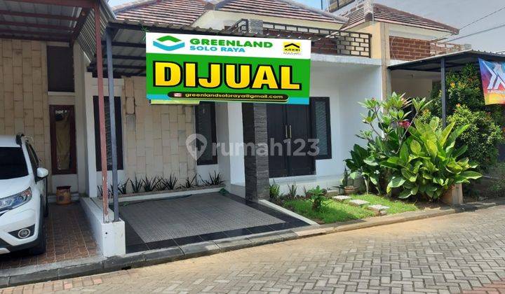 RUMAH CANTIK SIAP PAKAI DI PERUMAHAN ELITE TAMAN ANGGREK GENTAN