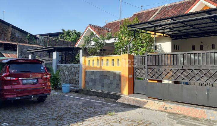 RECOMENDED ! RUMAH NYAMAN DEKAT MASJID DI PERUMAHAN GENTAN SOLO 2