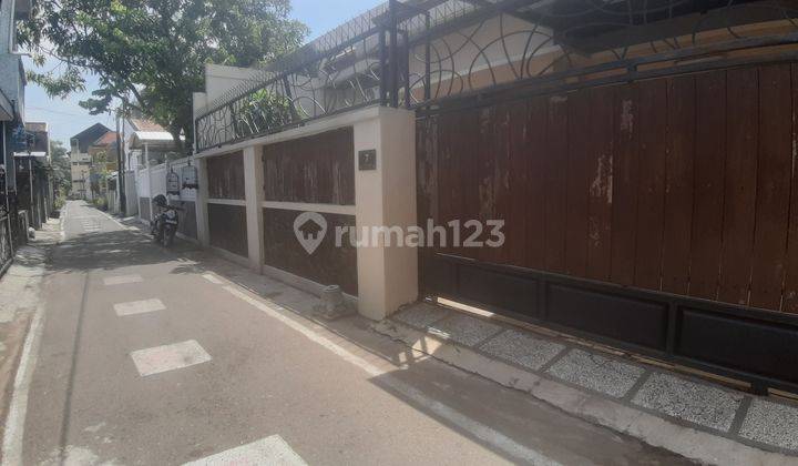 RUMAH BAGUS FURNISHED DI SONDAKAN SOLO 8