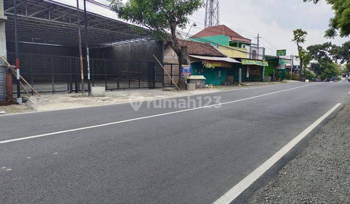 Ruang Usaha Siap Pakai  di Jalan Solo Purwodadi Gondang Rejo  9