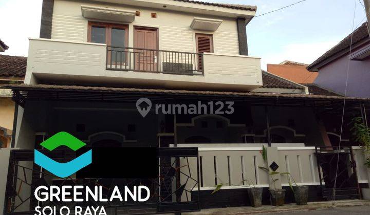 RUMAH 2 LANTAI NYAMAN DI KOMPLEK COLOMADU SOLO 1