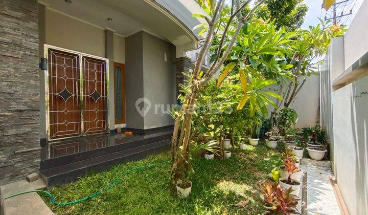 RUMAH MEWAH 2 LANTAI DI PERUMAHAN NYAMAN SOLO BARU  2