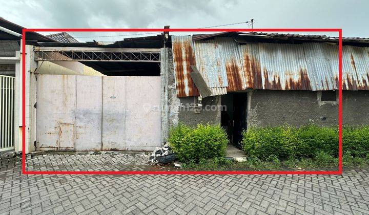 RUMAH HITUNG TANAH DI PERUMAHAN SOLO BARU SOLO 1