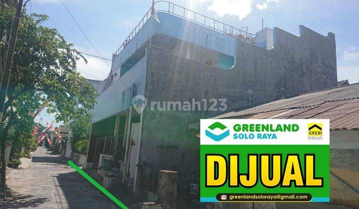 RUMAH MURAH 3 LANTAI DI PERUMAHAN GROGOL DEKAT SOLO BARU  1