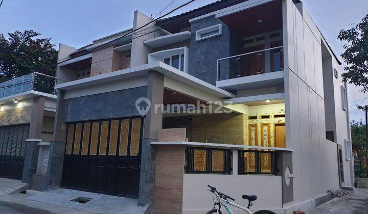 Rumah Baru Gress 2 Lantai Mewah di Banyuanyar Solo 1