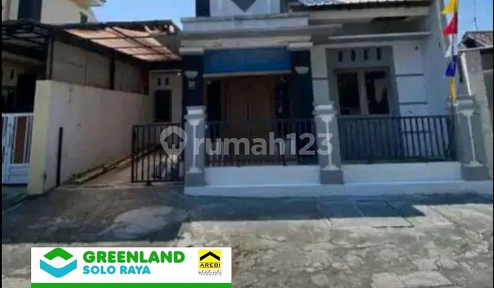 Disewakan Rumah Siap Pakai Di Pajangi Solo 1