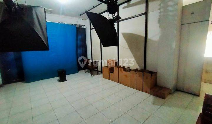 Rumah Usaha 2 Lantai Strategis Di Laweyan Solo 2