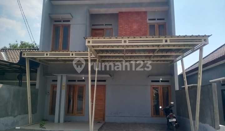 Comfortable 2-Story House in Gentan Solo Cluster