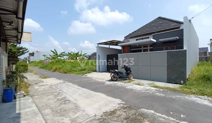 Rumah Baru Bagus Di Singopuran Kartosuro Solo 2