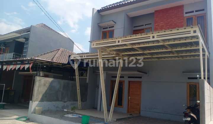 Comfortable 2-Story House in Gentan Solo Cluster