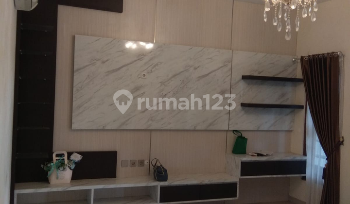Rumah Hunian 2 Lantai Perumahan Elite Gentan Solo 2