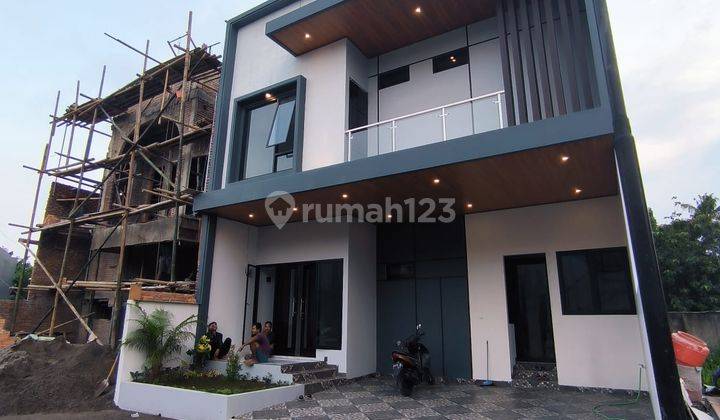 Dijual Rumah Ada Rooftop di Cluster Kebagusan Jakarta Selatan 1