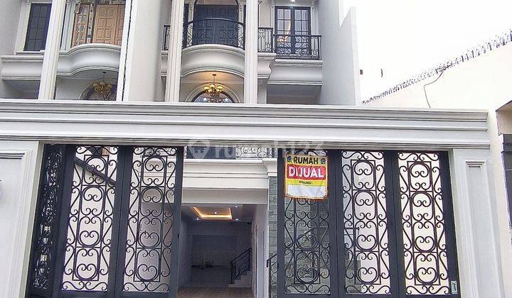 Dijual Rumah Eropa Classic di Jati Padang Pasar Minggu Jakarta 1