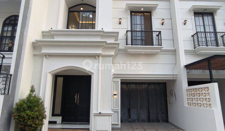 Dijual Rumah Cluster American Classic Rooftop di Jagakarsa Jakarta Selatan 1