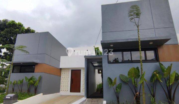 Rumah Villa dengan Suasana Pegunungan yang sejuk 1