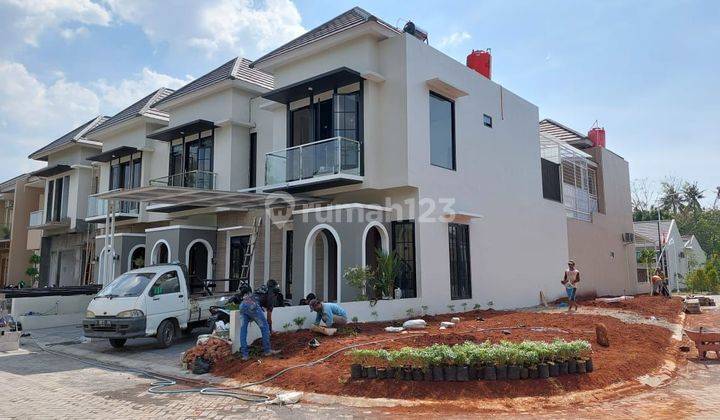 RUMAH BARU 2 LANTAI MINIMALIS MODERN  DI PEDURUNGAN SEMARANG KOTA 4