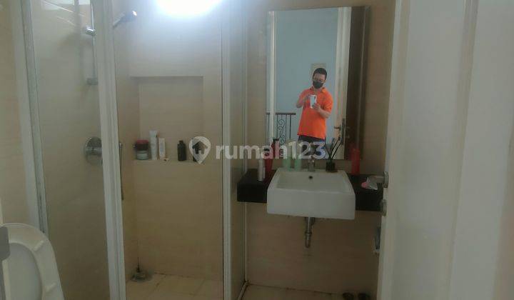 Rumah cantik  Bagus 2 Lantai  Green lake city cluster east Asia UK 6x15 hoek  6