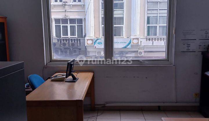  Dijual Ruko Crown Palace Jl. Prof Soepomo Jakarta Selatan 7