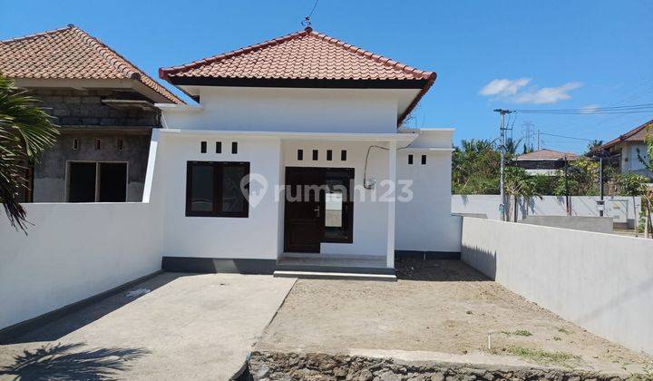 Rumah Gaya Modern Viw Pantai Lovina di Singaraja