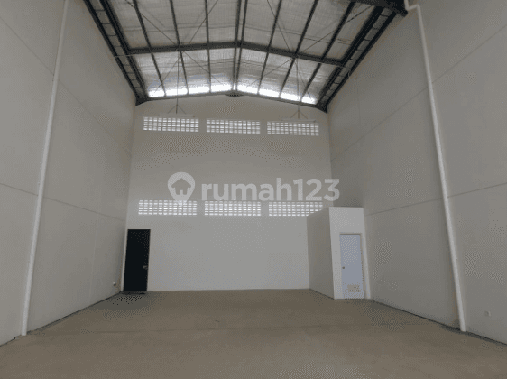 Dijual Via Lelang Bisa AJB Rumah Mewah Raya Kemang Utara 1