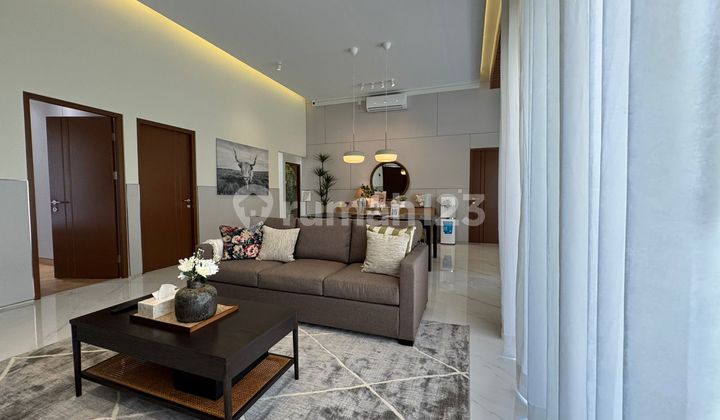 Elegant Scandinavian Garden Corner House Kota Baru Parahyangan