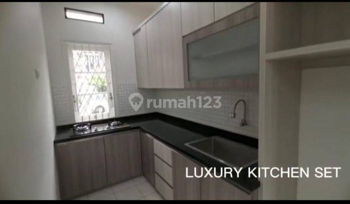 Dijual Rumah Cantik di Kota Baru Parahyangan Bandung 2