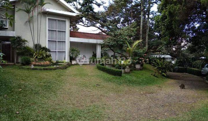 Dijual Rumah Cantik Strategis di Tubagus Ismail Bandung 1