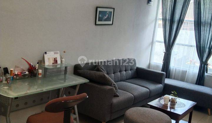 Dijual Rumah Cantik di Taman Holis Indah Bandung 1