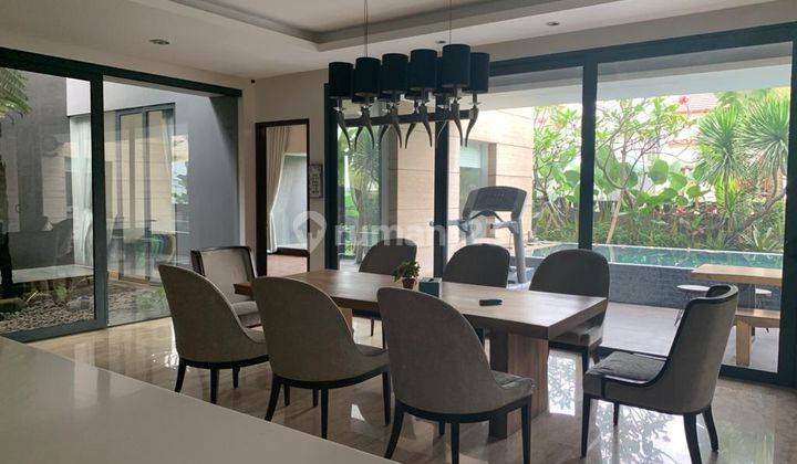 Dijual Rumah Mewah Luxury di Mekar Wangi Bandung 1