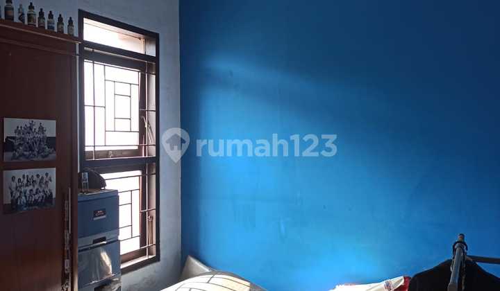 For Sale: Ready-to-Occupy House in Buah Batu Regency 2