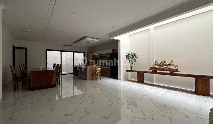 kan Rumah Furnish Siap Huni di Cluster Btari Summarecon