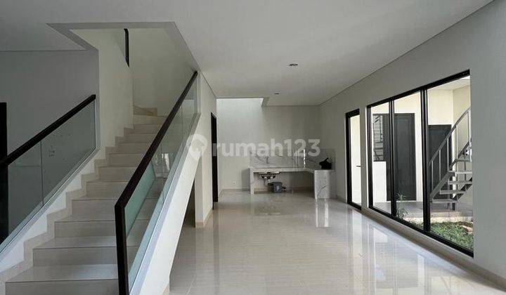 Rumah 2 Lantai Baru Unfurnished di Cluster Emily Summarecon, Bandung 1