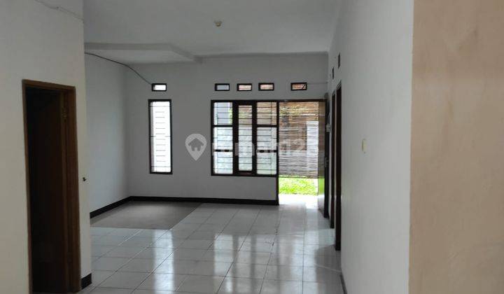 Disewakan Rumah Siap Huni di Taman Cibaduyut 1