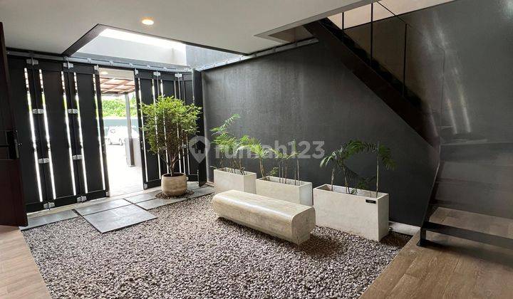 Dijual Rumah Aesthetic di Tatar Nilapadmi Kbp 29