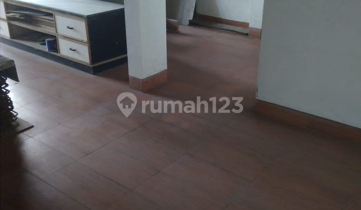 Rumah Dengan Tanah Luas View Pegunungan di Jl Raya Lembang 2