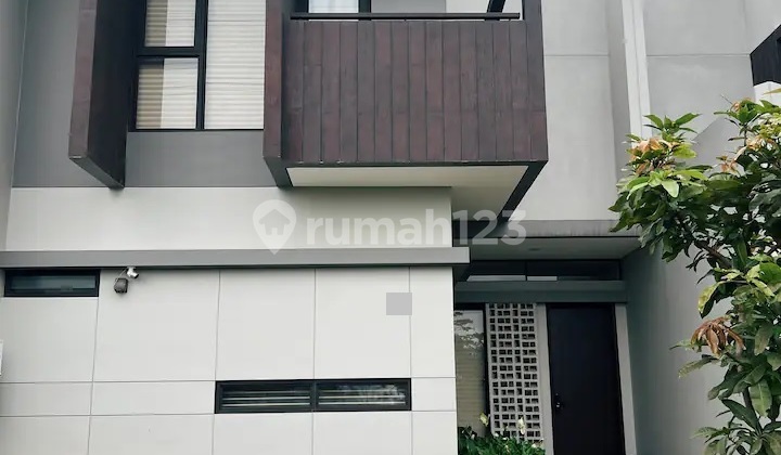 Disewakan Rumah Minimalis Full Furnish di Flora Summarecon 1