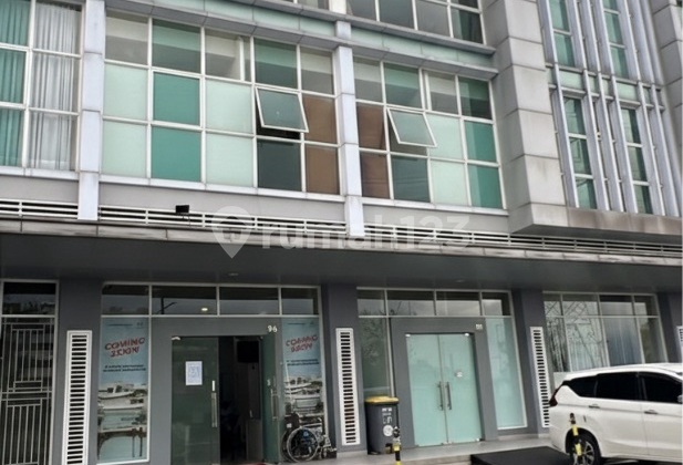 Ruko Beryl 3 Lantai Strategis Selangkah ke Mall Summarecon