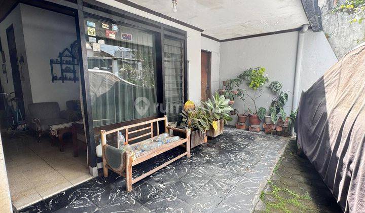 Dijual Rumah Sangat Strategis di Sayap BKR  1