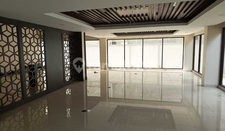 Gedung 7 Lantai Serbaguna di Pusat Kota Sayap Asia Afrika Gedung 7 Lantai Serbaguna di Pusat Kota Sayap Asia Afrika