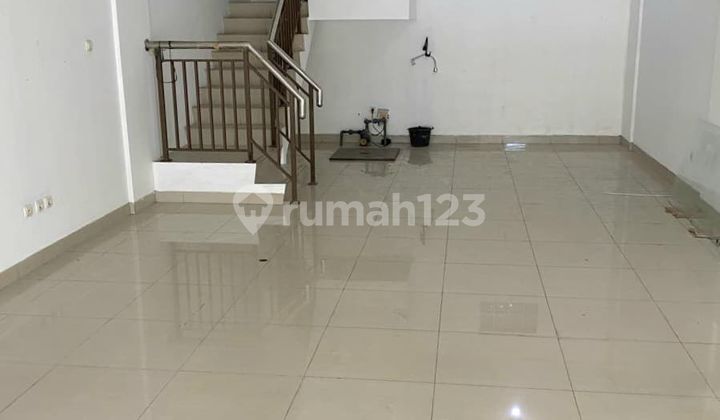 Disewakan Ruko Lokasi Strategi di Mainroad Mekarwangi 2