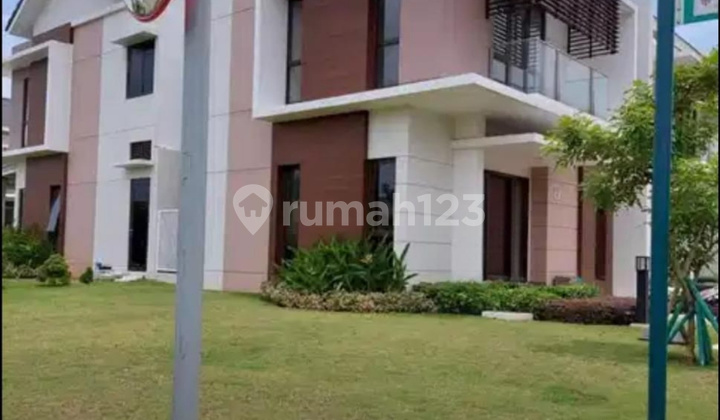 Jarang Ada! Rumah Hook Cluster Burgundy Summarecon Bekasi Jarang Ada! Rumah Hook Cluster Burgundy Summarecon Bekasi