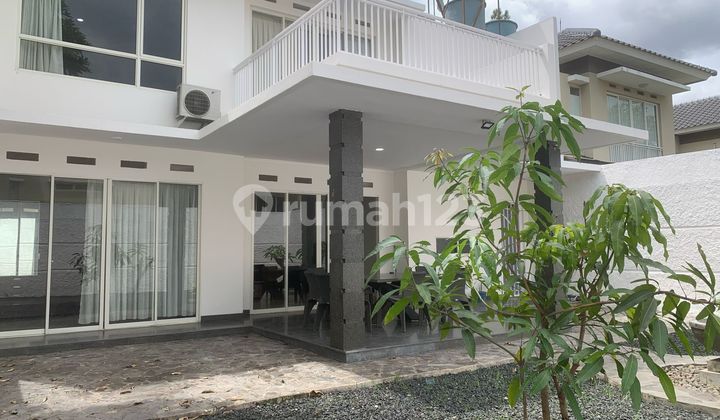 Newly Renovated 2-Story Modern House in Larangtapa KBP Newly Renovated 2-Story Modern House in Larangtapa KBP